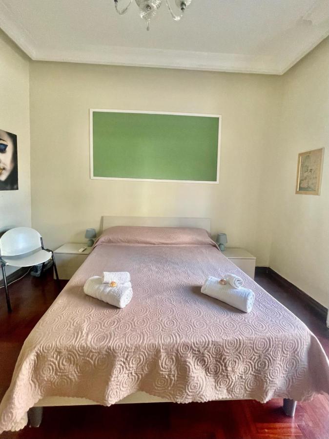 Apartament Dimora Di Maury A Due Passi Dai Trasporti E Da Ballaro Palermo Exterior photo